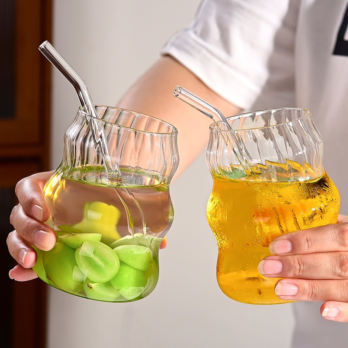 Ribbed Cloud Glass Mugs with Straw, 6 - Pack Vintage Clear Glass Drinking Cups, Fluted Ripple Tumbler Cup for Iced Coffee, Juice, Milk, Cocktail and Daily Beverage - EnjoyCool